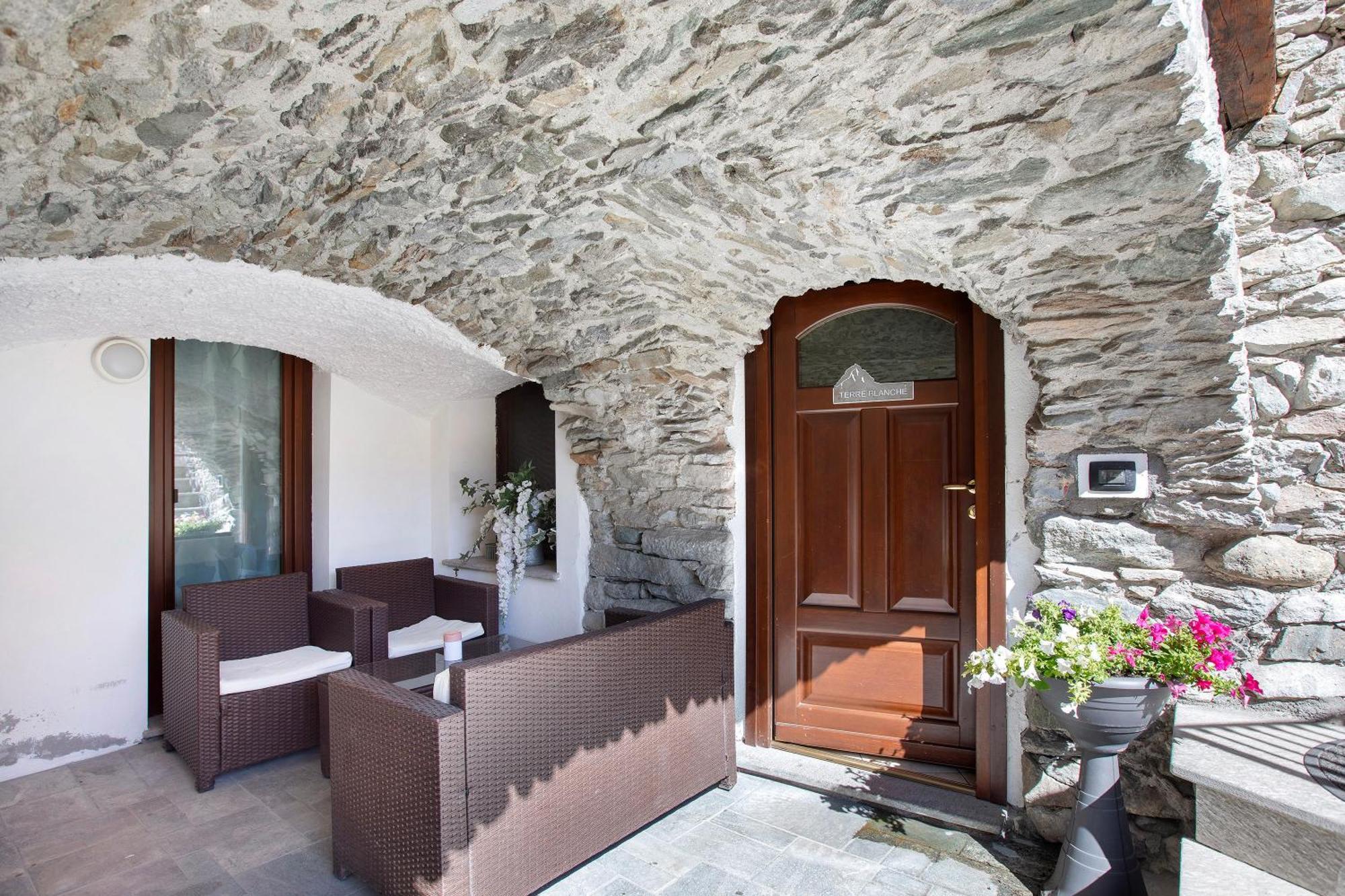 Maison Bebe Terre Blanche Aosta Exterior foto